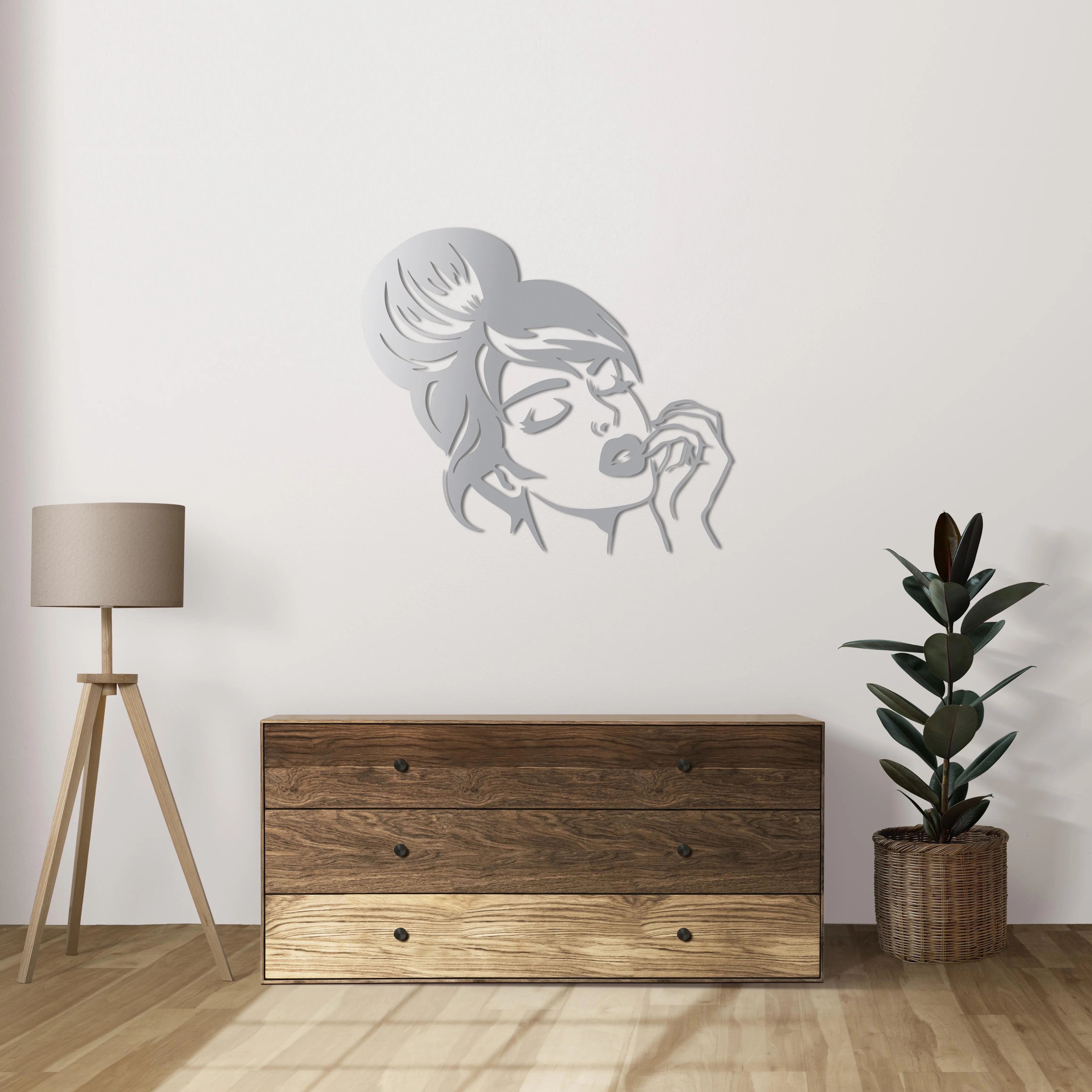 Gizemli Bakış Metal Duvar Dekoru Laser Artique