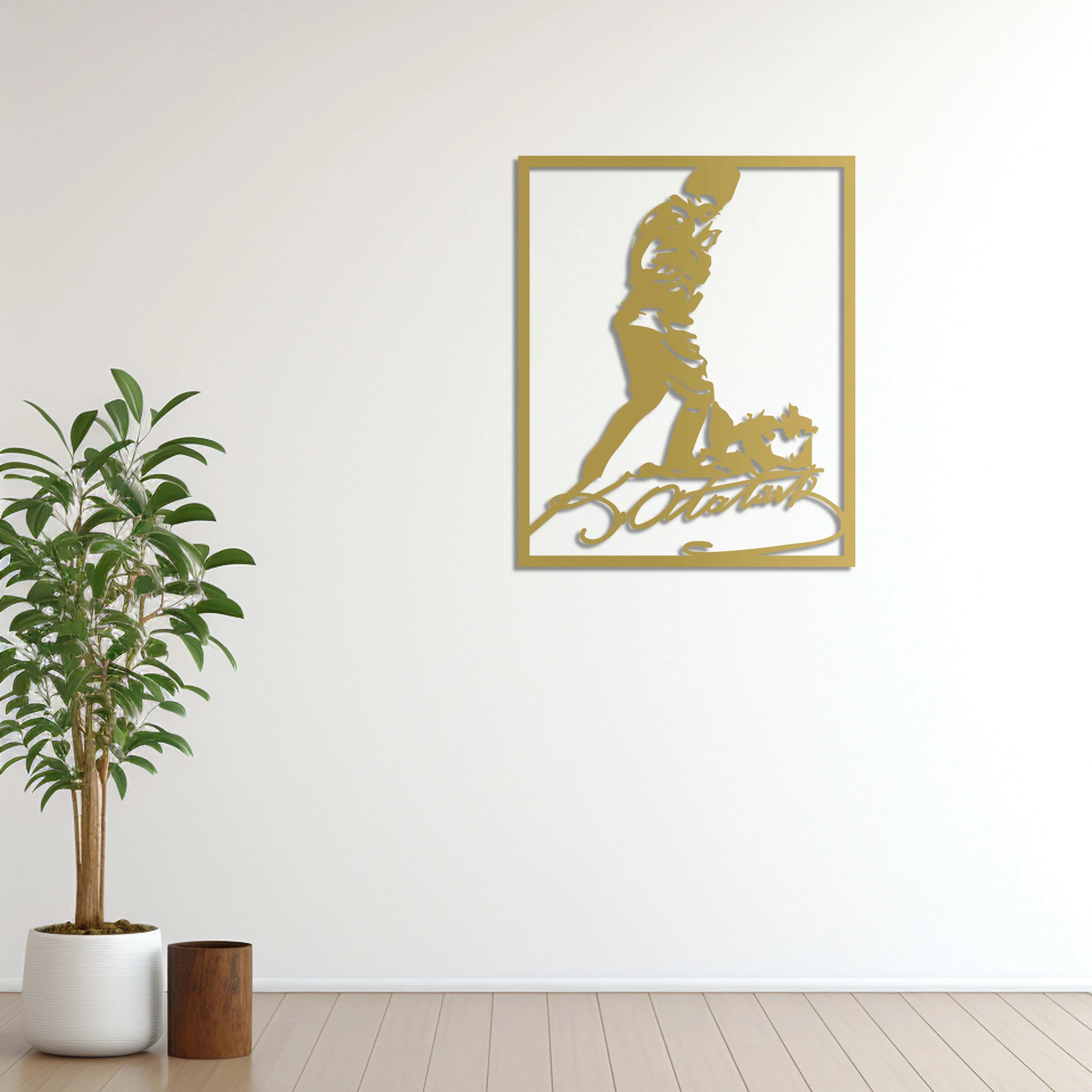 Kahraman Komutan Metal Duvar Dekoru Laser Artique