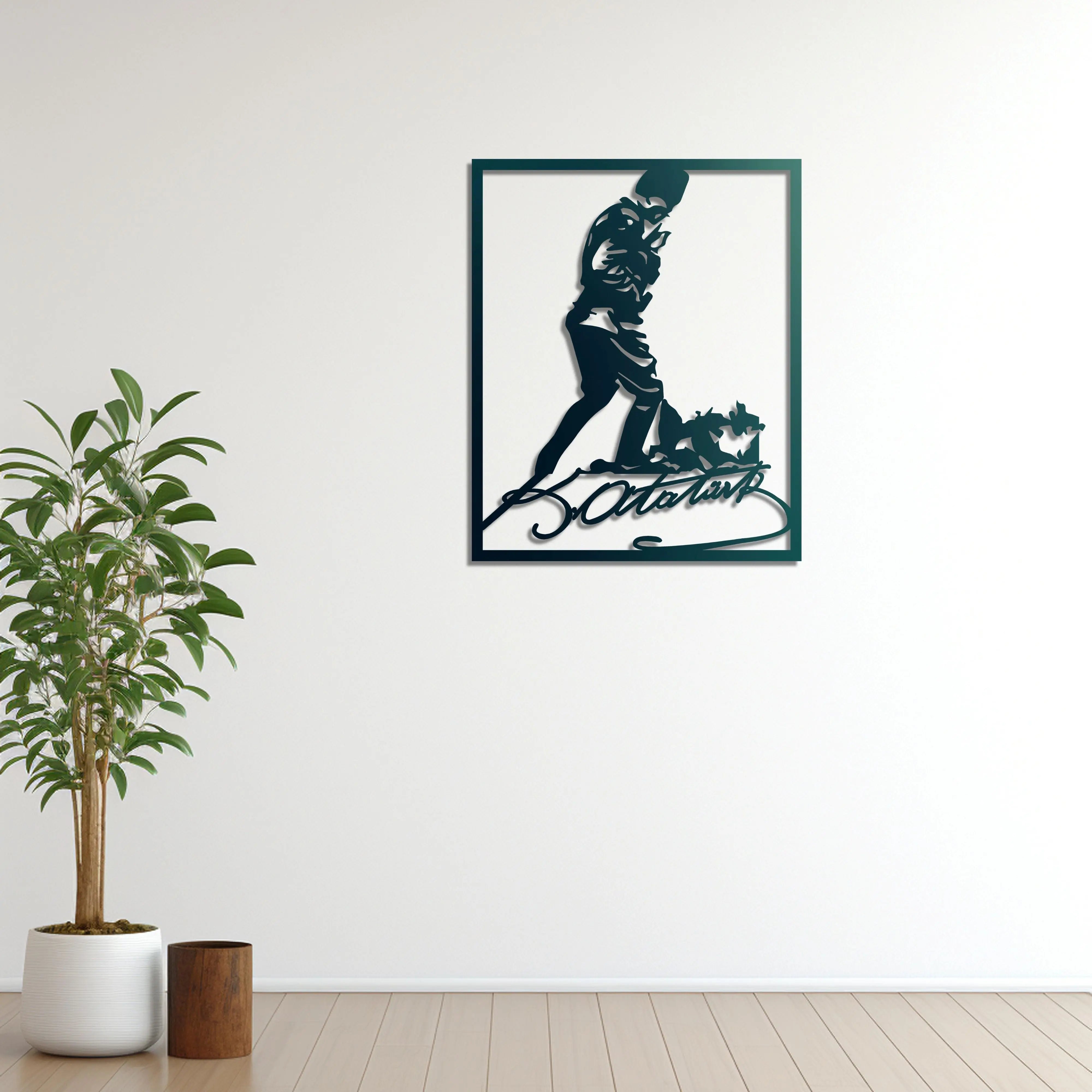 Kahraman Komutan Metal Duvar Dekoru Laser Artique