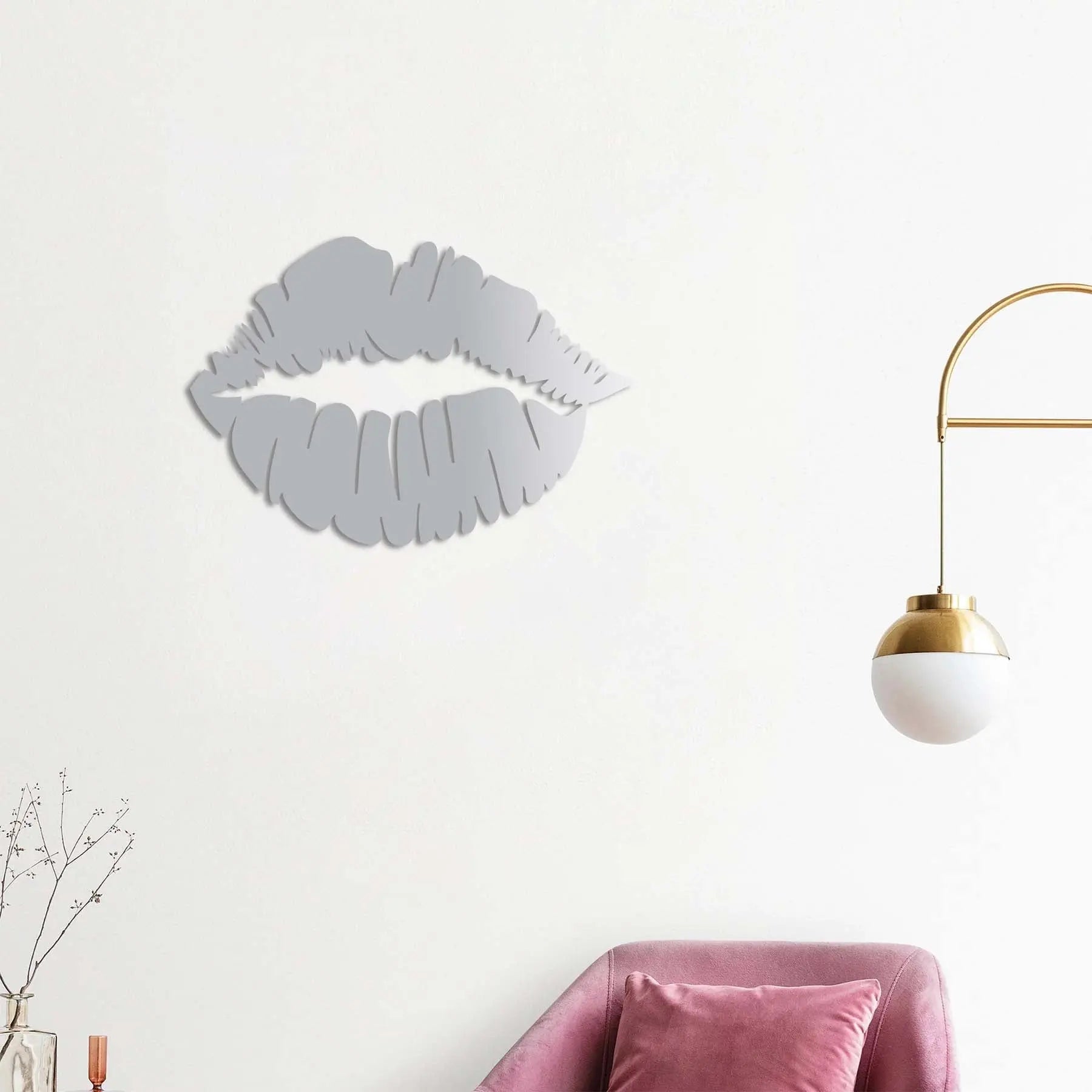 Sessiz Tutku: Öpücük Metal Duvar Dekoru Laser Artique