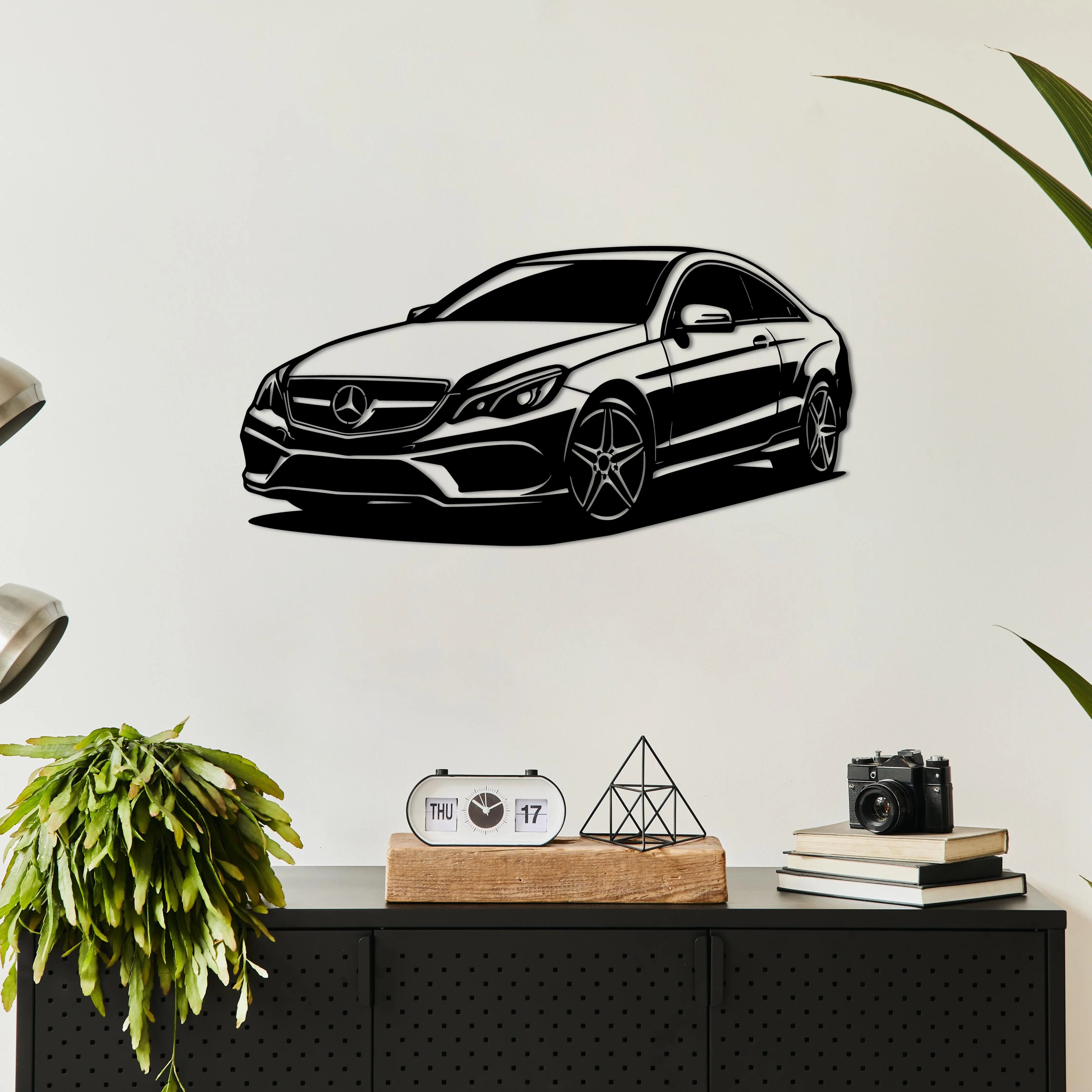 Mercedes-Benz E-Coupé – Araba Metal Duvar Dekoru Laser Artique
