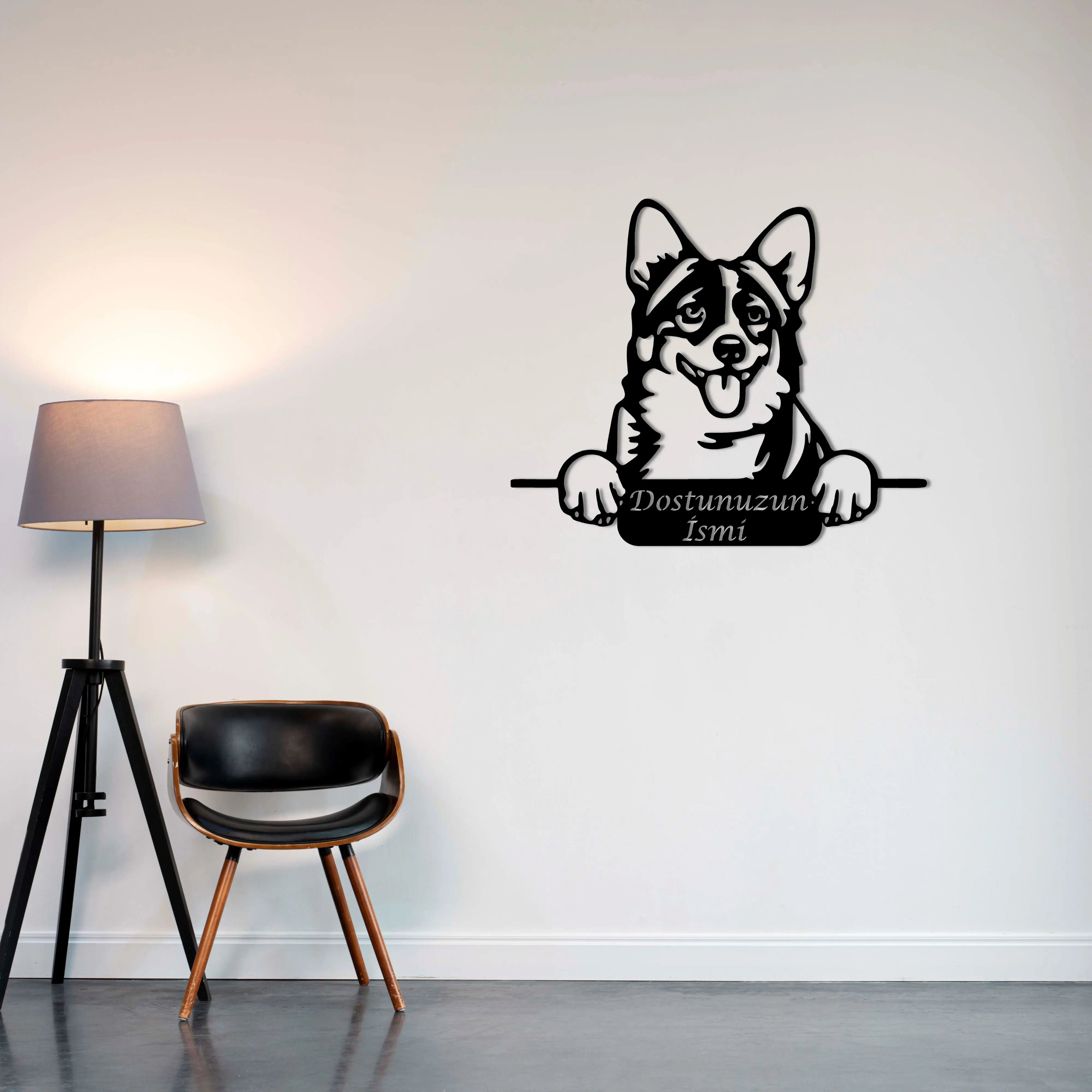 Mutlu Köpek Metal Duvar Dekoru Laser Artique