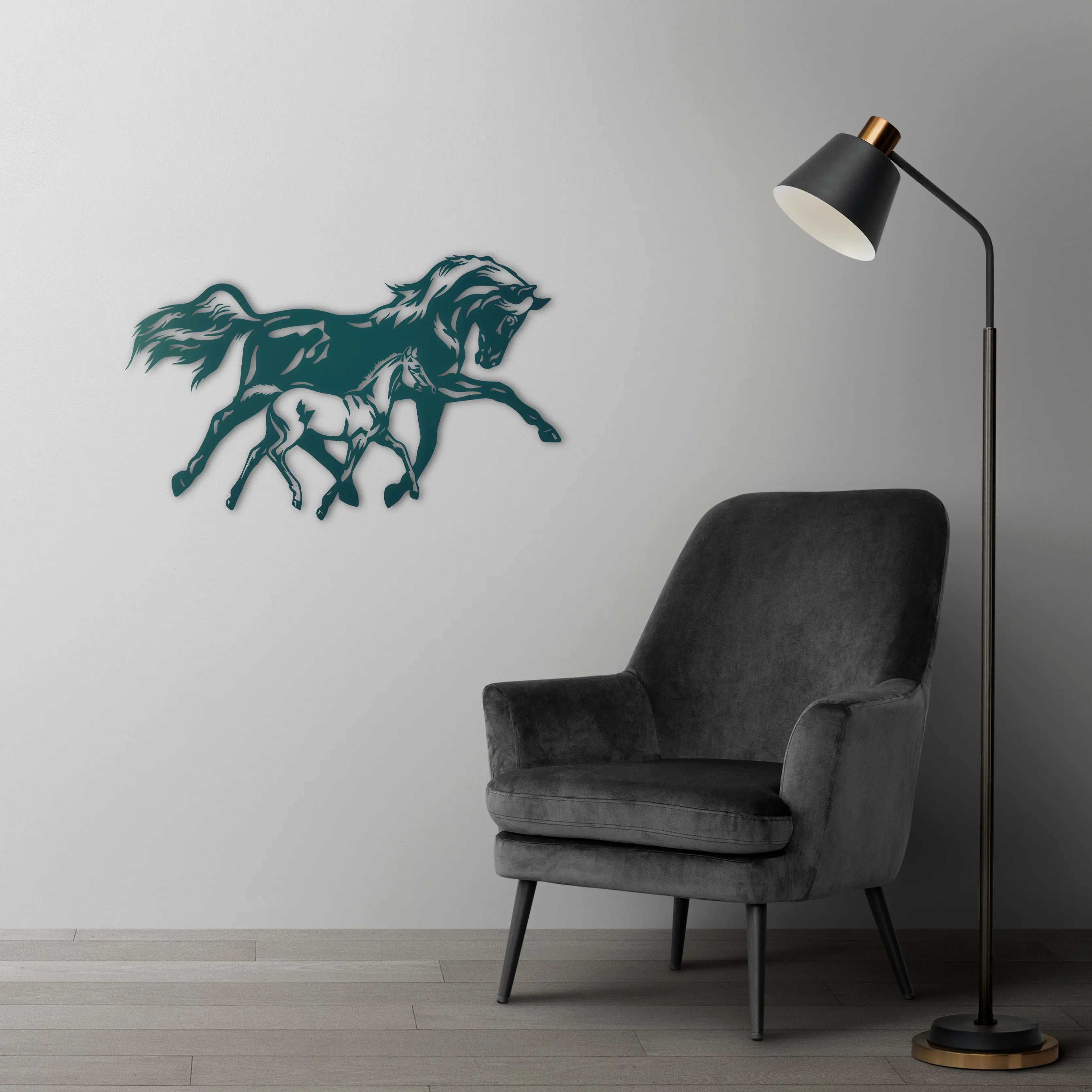 Özgürlüğün İzleri: Anne ve Yavrusu At Metal Duvar Dekoru Laser Artique
