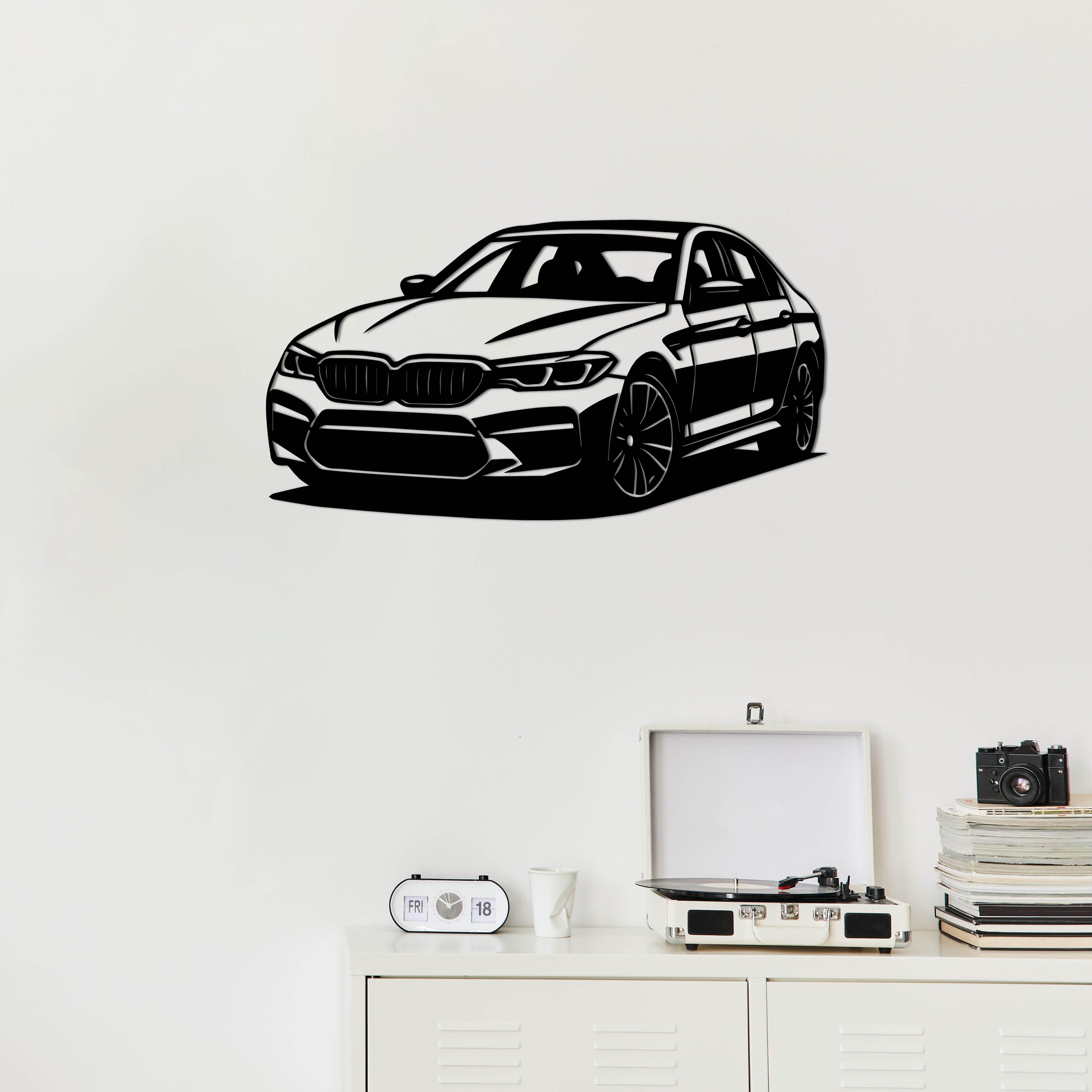BMW M5 – Araba Metal Duvar Dekoru