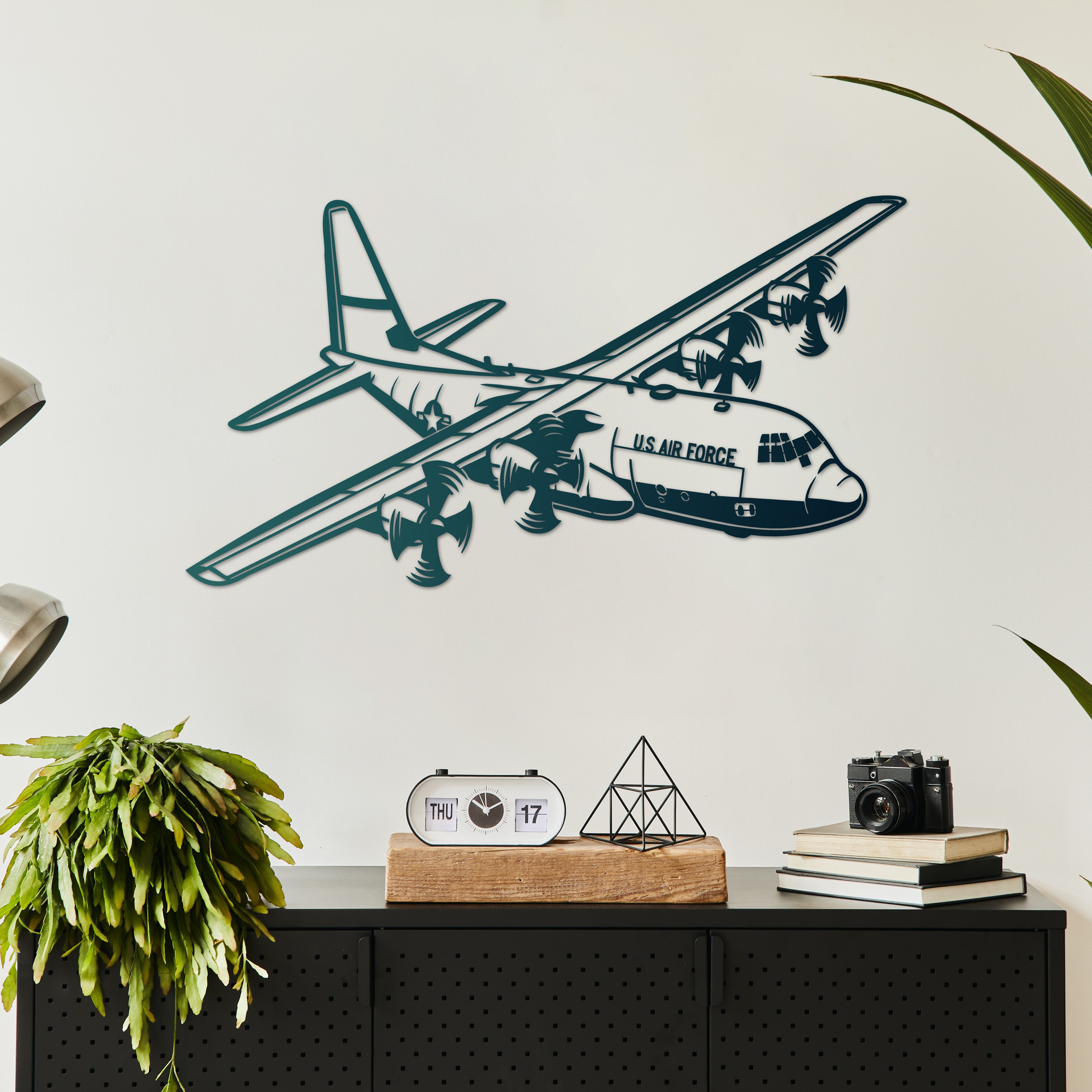 C-130 Hercules – Kargo Uçağı Metal Duvar Dekoru